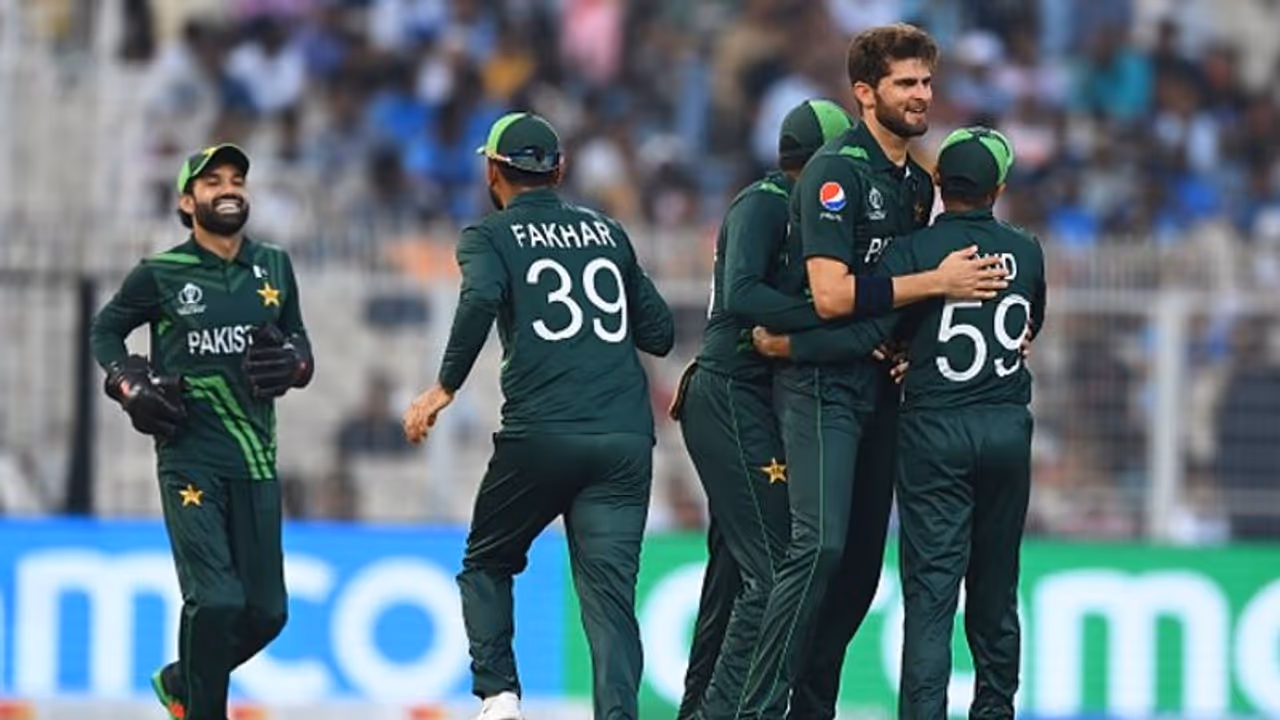 ವಿಶ್ವಕಪ್ನಿಂದ ಹೊರಬಿದ್ದ ಬಾಂಗ್ಲಾದೇಶ, ಪಾಕಿಸ್ತಾನಕ್ಕಿದೆಯಾ ಸೆಮಿಫೈನಲ್ ಚಾನ್ಸ್? ವಿಶ್ವಕಪ್ನಿಂದ ಹೊರಬಿದ್ದ ಬಾಂಗ್ಲಾದೇಶ, ಪಾಕಿಸ್ತಾನಕ್ಕಿದೆಯಾ ಸೆಮಿಫೈನಲ್ ಚಾನ್ಸ್?