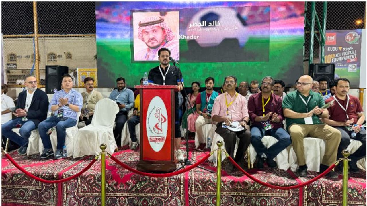 കേളി ഫുട്ബോൾ ടൂർണമെൻറിന് തുടക്കം കേളി ഫുട്ബോൾ ടൂർണമെൻറിന് തുടക്കം