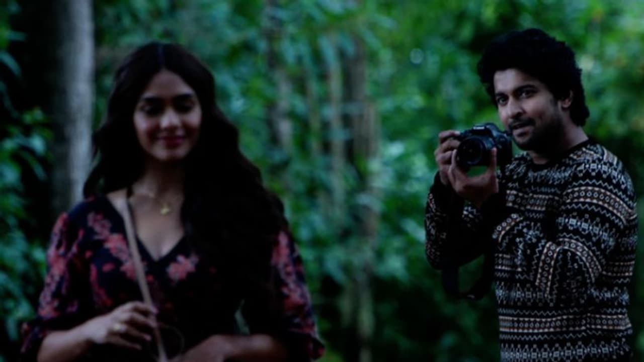 മൃണാള് താക്കൂറിനെ പുകഴ്ത്തി നാനി രംഗത്ത്, ഇത്രയ്ക്കും വേണോയെന്ന് ആരാധകരും മൃണാള് താക്കൂറിനെ പുകഴ്ത്തി നാനി രംഗത്ത്, ഇത്രയ്ക്കും വേണോയെന്ന് ആരാധകരും