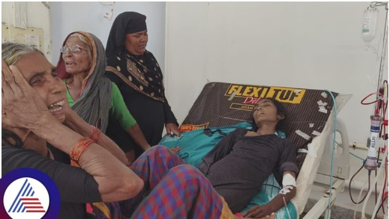 ಕುಡಿದ ಮತ್ತಿನಲ್ಲಿ ಡಯಾಲಿಸಿಸ್ ಮಾಡಿದ ಸರ್ಕಾರಿ ಆಸ್ಪತ್ರೆ ಸಿಬ್ಬಂದಿ: ಕುಡುಕನ ಯಡವಟ್ಟಿಗೆ ಮಹಿಳೆ ಬಲಿ ಕುಡಿದ ಮತ್ತಿನಲ್ಲಿ ಡಯಾಲಿಸಿಸ್ ಮಾಡಿದ ಸರ್ಕಾರಿ ಆಸ್ಪತ್ರೆ ಸಿಬ್ಬಂದಿ: ಕುಡುಕನ ಯಡವಟ್ಟಿಗೆ ಮಹಿಳೆ ಬಲಿ