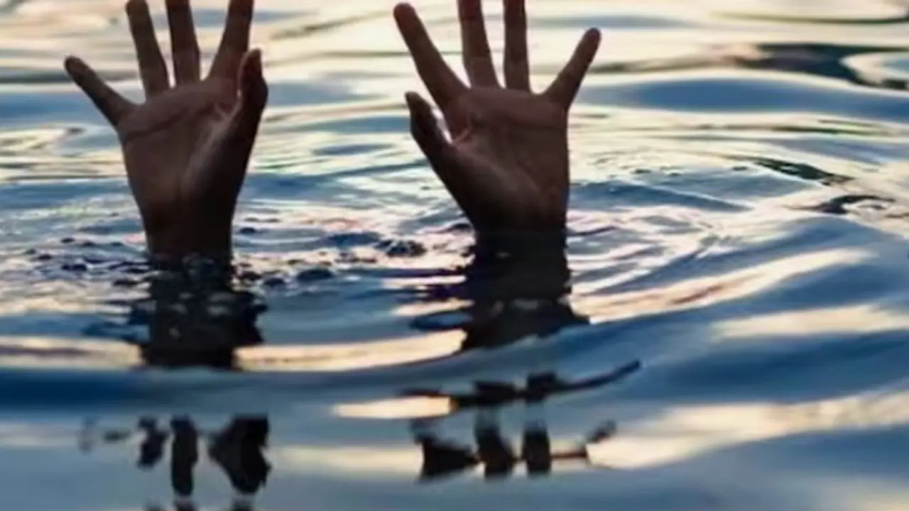 കുളത്തിൽ വീണ് പത്ത് വയസുകാരന് ദാരുണാന്ത്യം; ഒപ്പമുണ്ടായിരുന്ന സഹോദരനെ നാട്ടുകാർ രക്ഷപ്പെടുത്തി