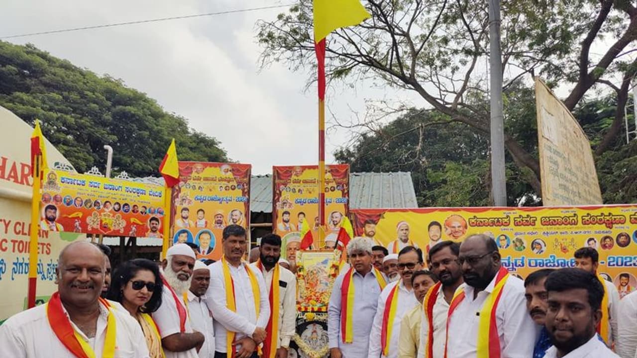 ಕನ್ನಡ ಭಾಷೆಯಲ್ಲಿ ಸ್ಪರ್ಧಾತ್ಮಕ ಪರೀಕ್ಷೆ ಬರೆಯಲು ಅವಕಾಶ ಕಲ್ಪಿಸಿ: ಮುರಳೀಧರ ಹಾಲಪ್ಪ ಕನ್ನಡ ಭಾಷೆಯಲ್ಲಿ ಸ್ಪರ್ಧಾತ್ಮಕ ಪರೀಕ್ಷೆ ಬರೆಯಲು ಅವಕಾಶ ಕಲ್ಪಿಸಿ: ಮುರಳೀಧರ ಹಾಲಪ್ಪ