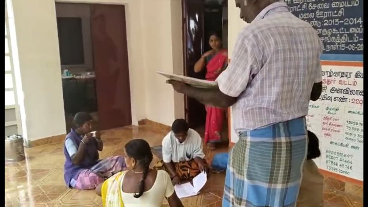 பஞ்சாயத்து ஊழியர்கள் 6 பேரை வைத்து கிராம சபை கூட்டத்தை முடித்த பஞ்சாயத்து நிர்வாகம்
