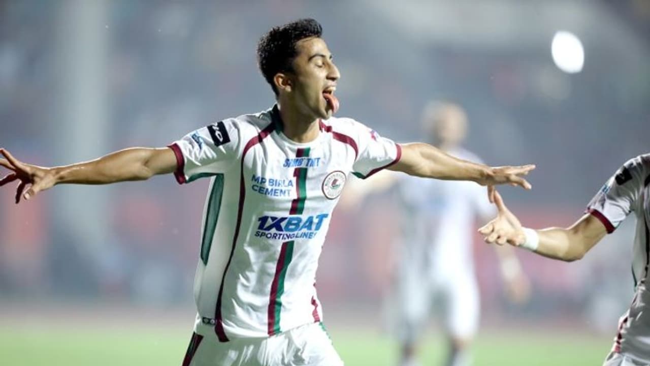 ISL 2023 24: Coach Juan Ferrando commends Mohun Bagan SG players after win over Jamshedpur FC ISL 2023 24: Coach Juan Ferrando commends Mohun Bagan SG players after win over Jamshedpur FC