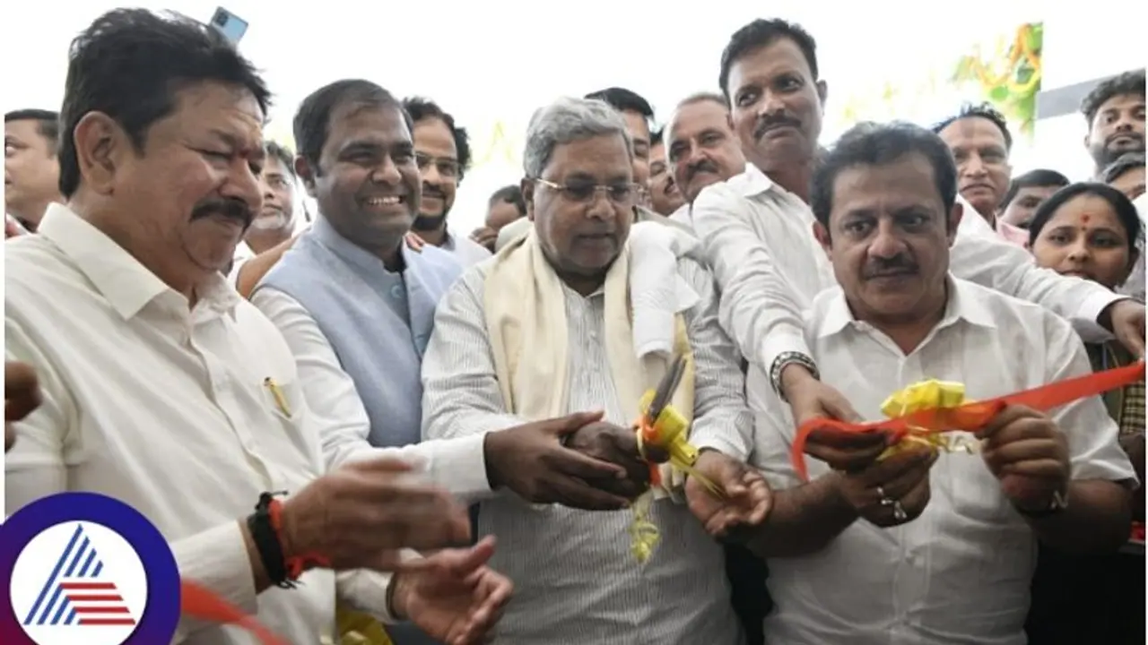 ನಾನು ದೇವರನ್ನು ನಂಬುತ್ತೇನೆ, ಮೌಢ್ಯ, ಮೂಢನಂಬಿಕೆ ವಿರೋಧಿಸುತ್ತೇನೆ: ಸಿಎಂ