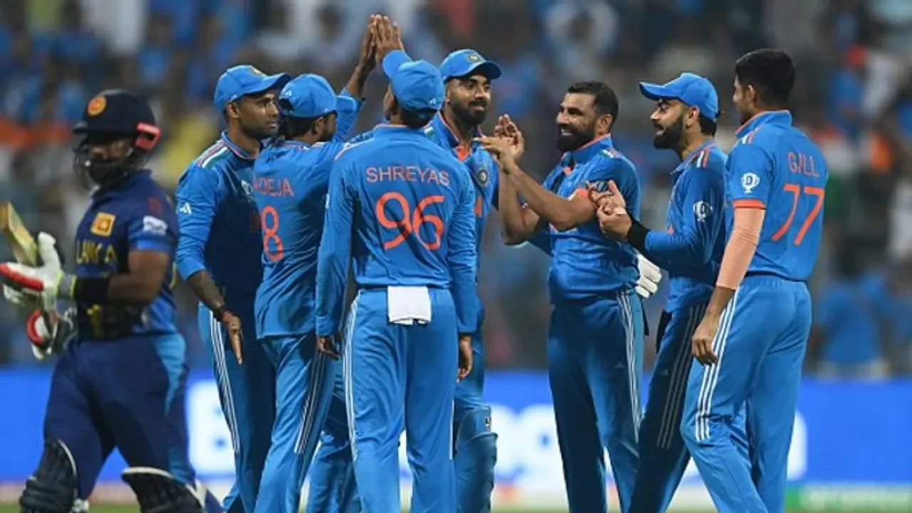 India vs Sri Lanka: இலங்கை 55 ரன்னுக்கு ஆல் அவுட் – முதல் அணியாக அரையிறுதிக்கு தகுதி பெற்ற இந்தியா! India vs Sri Lanka: இலங்கை 55 ரன்னுக்கு ஆல் அவுட் – முதல் அணியாக அரையிறுதிக்கு தகுதி பெற்ற இந்தியா!