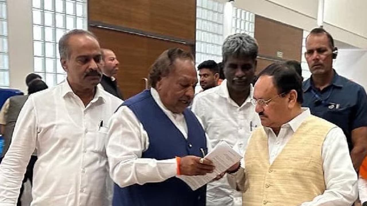 ಕಾಂಗ್ರೆಸ್ ಜಾತಿ ಗಣತಿ ಅಸ್ತ್ರಕ್ಕೆ ಬಿಜೆಪಿಯಿಂದ ಒಬಿಸಿ ಪ್ರತ್ಯಸ್ತ್ರ?: ಶಾ, ನಡ್ಡಾರಿಂದ ಸೂಚನೆ