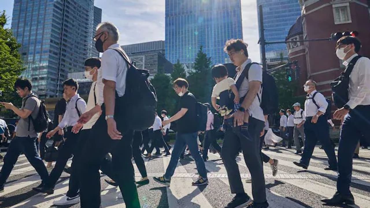 ஊழியர்களின் நலன் காக்கும் நாடு.. உலகளாவிய ஆய்வில் கடைசி இடத்தில் ஜப்பான் இந்தியாவிற்கு எந்த இடம் தெரியுமா?