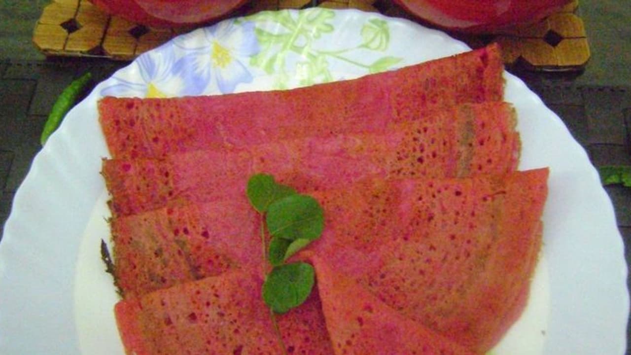 രുചികരമായ ബീറ്റ്റൂട്ട് ദോശ ഈസിയായി തയ്യാറാക്കാം 