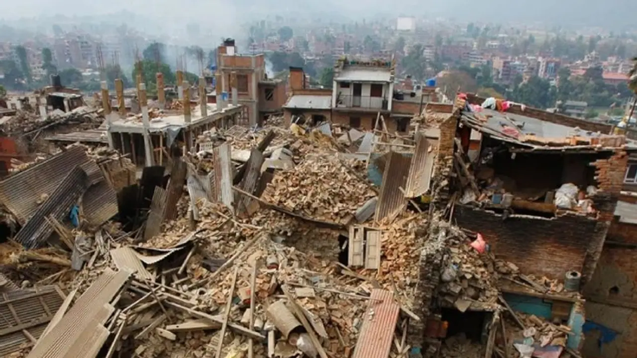 Breaking : நேபாள நிலநடுக்கம்.. 70 பேர் பலி.. இறப்பு எண்ணிக்கை அதிகரிக்க அதிக வாய்ப்பு துவங்கிய மீட்பு பணிகள் Breaking : நேபாள நிலநடுக்கம்.. 70 பேர் பலி.. இறப்பு எண்ணிக்கை அதிகரிக்க அதிக வாய்ப்பு துவங்கிய மீட்பு பணிகள்