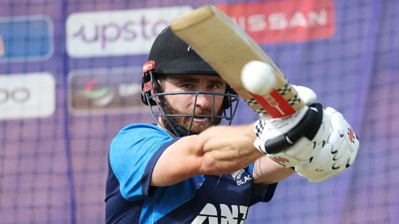 ലോകകപ്പില് സൂപ്പര് ശനി, രണ്ടങ്കം; തോറ്റാല് ഇംഗ്ലണ്ടിന് മടക്കം, പാകിസ്ഥാന് ന്യൂസിലന്ഡ് ജീവന്മരണ പോര് ലോകകപ്പില് സൂപ്പര് ശനി, രണ്ടങ്കം; തോറ്റാല് ഇംഗ്ലണ്ടിന് മടക്കം, പാകിസ്ഥാന് ന്യൂസിലന്ഡ് ജീവന്മരണ പോര്