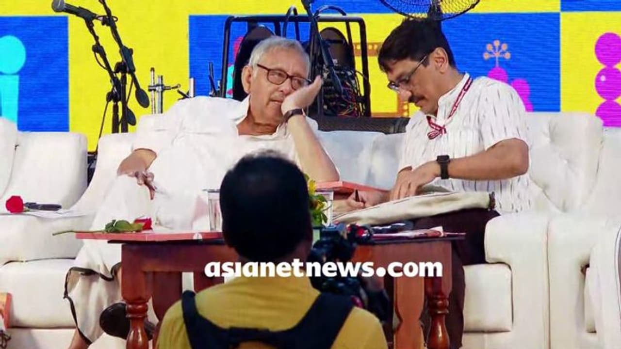 വിലക്ക് ലംഘിച്ച് കോൺഗ്രസ് നേതാവ് മണിശങ്കർ അയ്യർ കേരളീയം സെമിനാറിൽ; 'നടപടിയുണ്ടാകില്ലെന്ന് പ്രതീക്ഷ' വിലക്ക് ലംഘിച്ച് കോൺഗ്രസ് നേതാവ് മണിശങ്കർ അയ്യർ കേരളീയം സെമിനാറിൽ; 'നടപടിയുണ്ടാകില്ലെന്ന് പ്രതീക്ഷ'