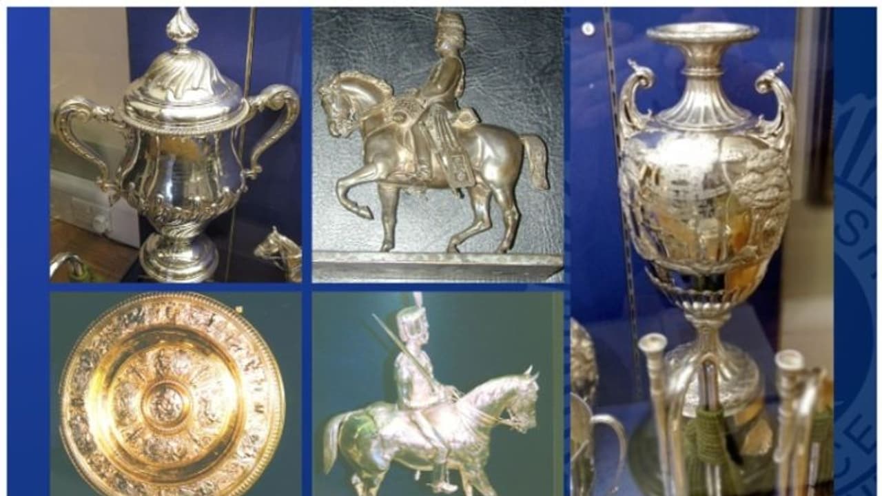 മ്യൂസിയം തുരന്ന് മോഷണം; കൊണ്ട് പോയത് വിലമതിക്കാനാവാത്ത അത്യപൂര്വ്വ സൈനിക പുരാവസ്തുക്കള് ! മ്യൂസിയം തുരന്ന് മോഷണം; കൊണ്ട് പോയത് വിലമതിക്കാനാവാത്ത അത്യപൂര്വ്വ സൈനിക പുരാവസ്തുക്കള് !