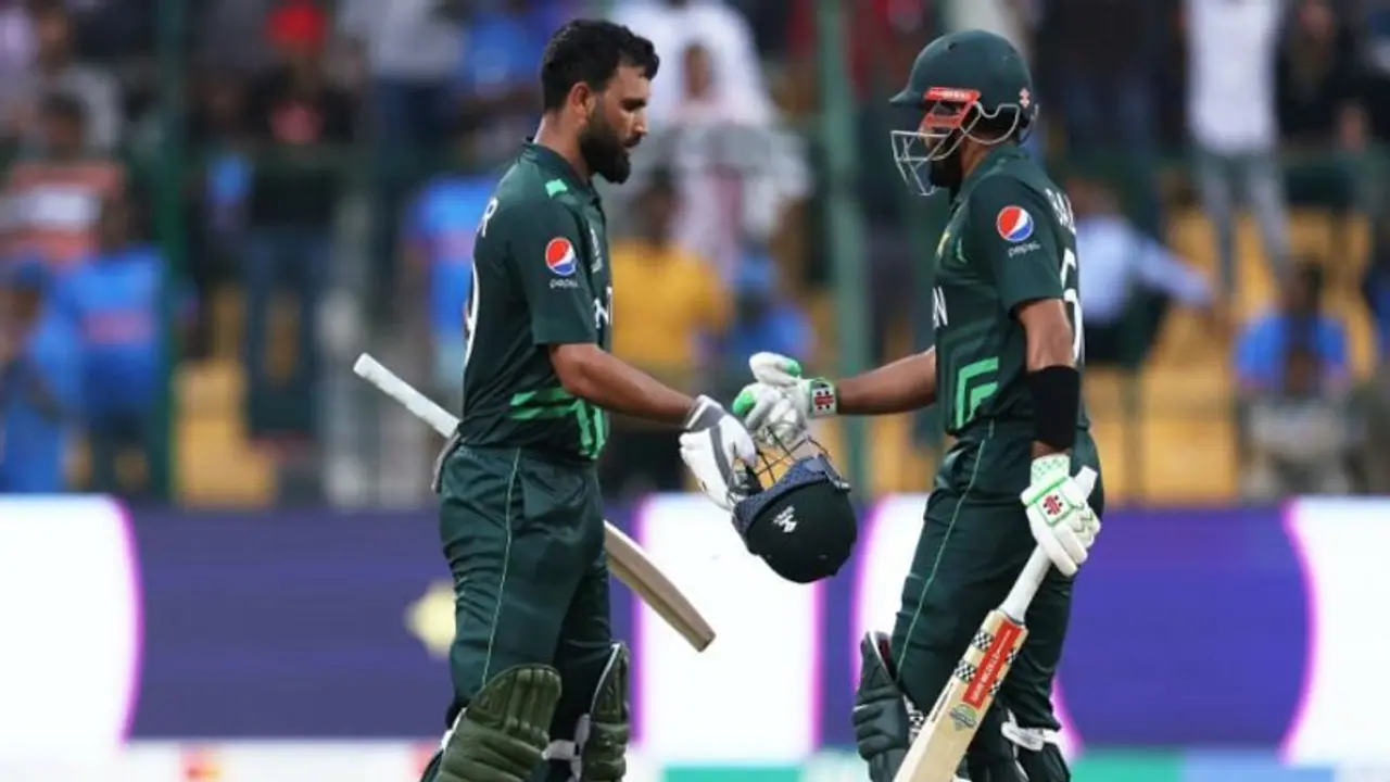 ಮಳೆ ನಡುವೆ ಪಾಕಿಸ್ತಾನದ ಸೆಮೀಸ್ ಆಸೆ ಜೀವಂತ, ನ್ಯೂಜಿಲೆಂಡ್ ಸೋಲಿನಿಂದ ಆಫ್ರಿಕಾ ಸ್ಥಾನ ಖಚಿತ!