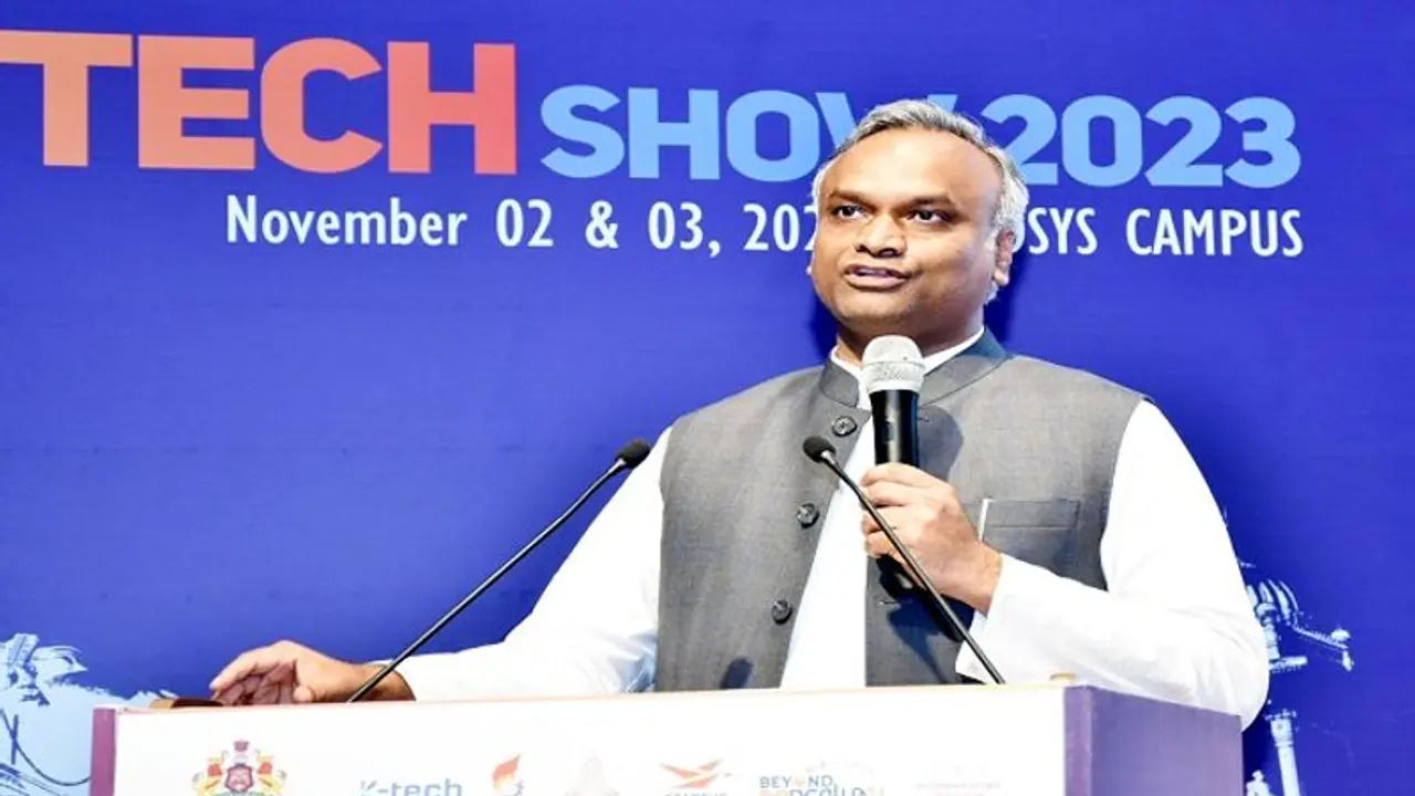 ಮೇಡ್ ಇನ್ ಕರ್ನಾಟಕ: ಸ್ಟಾರ್ಟ್ಅಪ್ಗೆ ಸರ್ಕಾರವೇ ಮೊದಲ ಗ್ರಾಹಕ, ಸಚಿವ ಪ್ರಿಯಾಂಕ್ ಖರ್ಗೆ ಮೇಡ್ ಇನ್ ಕರ್ನಾಟಕ: ಸ್ಟಾರ್ಟ್ಅಪ್ಗೆ ಸರ್ಕಾರವೇ ಮೊದಲ ಗ್ರಾಹಕ, ಸಚಿವ ಪ್ರಿಯಾಂಕ್ ಖರ್ಗೆ