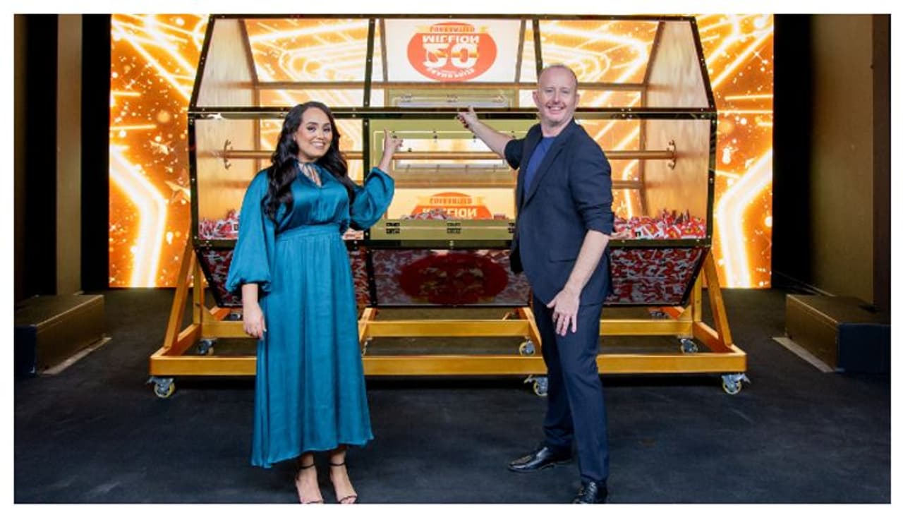 100ലേറെ തവണ നറുക്കെടുപ്പില്‍ പങ്കെടുത്തു, ഒന്നും കിട്ടിയില്ല! അവസാനമായി ഒരിക്കല്‍ കൂടി; പ്രവാസിക്ക് 45 കോടി