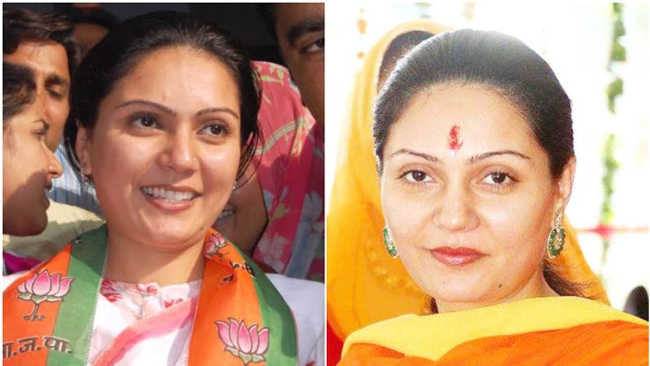 2018ൽ ആസ്തി 8.89 കോടി, 2023ൽ നൂറുകോടി ക്ലബിൽ; രാജസ്ഥാനിലെ ബിജെപി വനിതാ സ്ഥാനാർഥിയുടെ സ്വത്ത് വർധിച്ചതിങ്ങനെ.. 2018ൽ ആസ്തി 8.89 കോടി, 2023ൽ നൂറുകോടി ക്ലബിൽ; രാജസ്ഥാനിലെ ബിജെപി വനിതാ സ്ഥാനാർഥിയുടെ സ്വത്ത് വർധിച്ചതിങ്ങനെ..