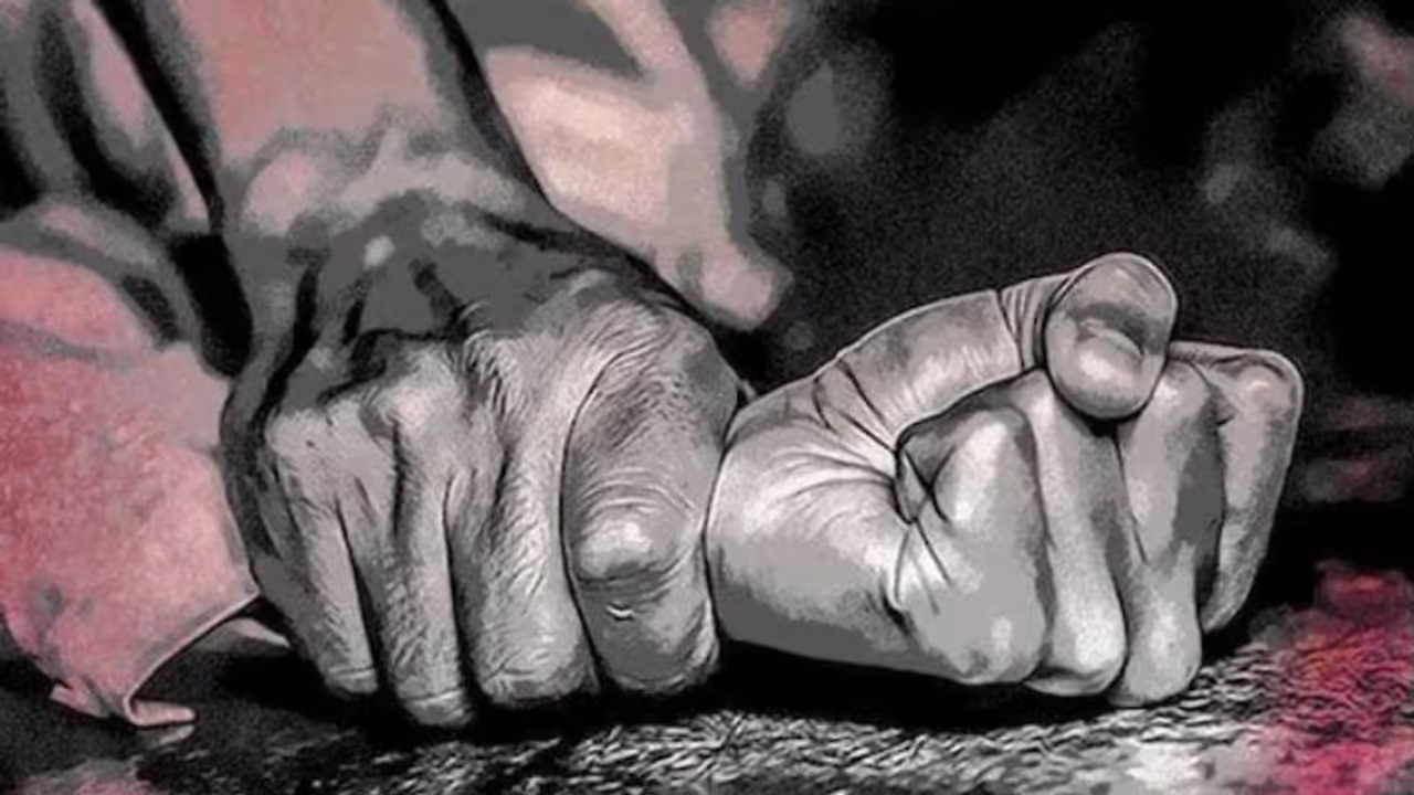 ಉದ್ಯಮಿ ಮನೆ ದರೋಡೆಗೆ ಬಂದೋರು ಕಳ್ಳತನದ ಜತೆಗೆ ಮನೆಯೊಡತಿಯ ಸಾಮೂಹಿಕ ಅತ್ಯಾಚಾರ ಮಾಡಿದ್ರು!