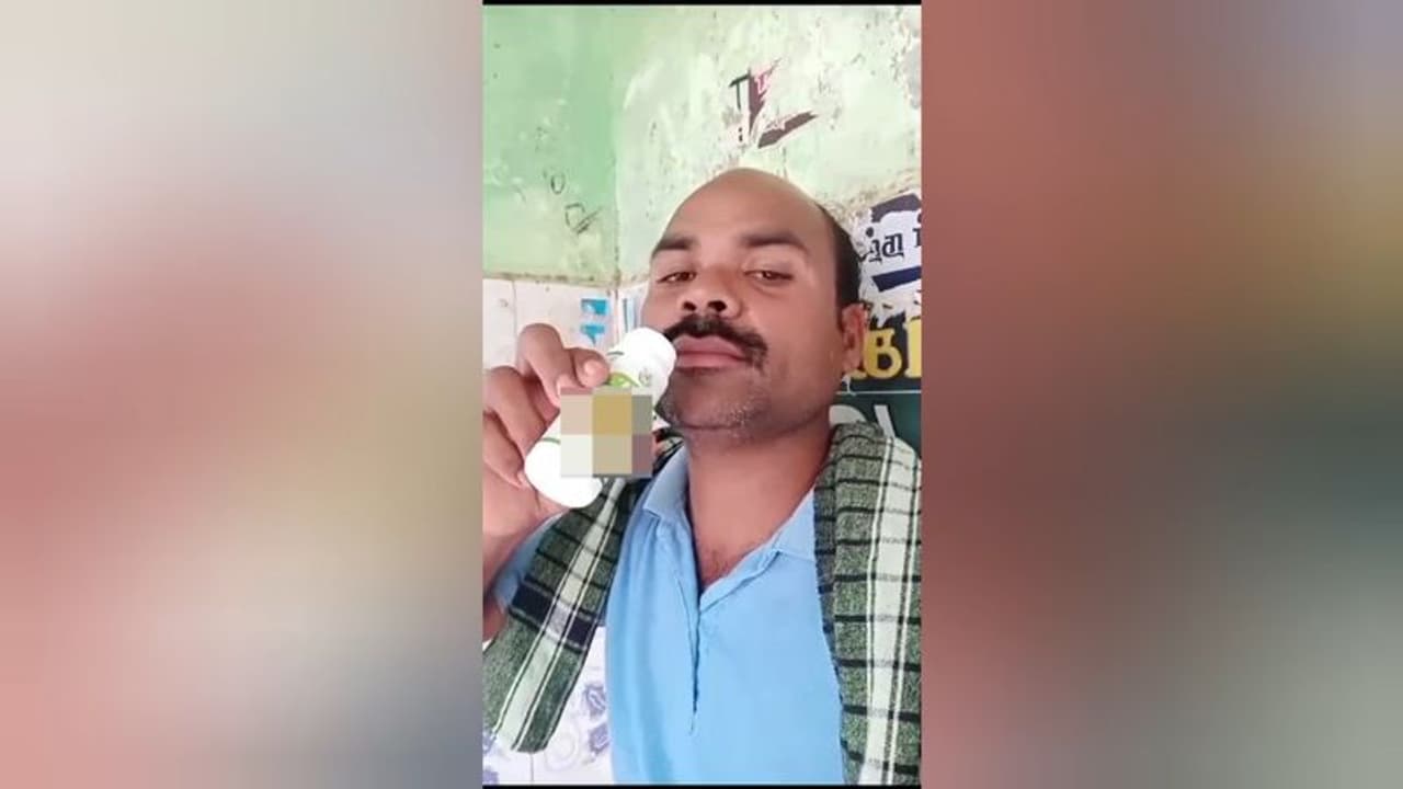 மாடுகளைப் பிடித்துச் சென்ற கடன்காரன்; அவமானத்தில் தற்கொலை செய்துகொண்ட விவசாயி மாடுகளைப் பிடித்துச் சென்ற கடன்காரன்; அவமானத்தில் தற்கொலை செய்துகொண்ட விவசாயி