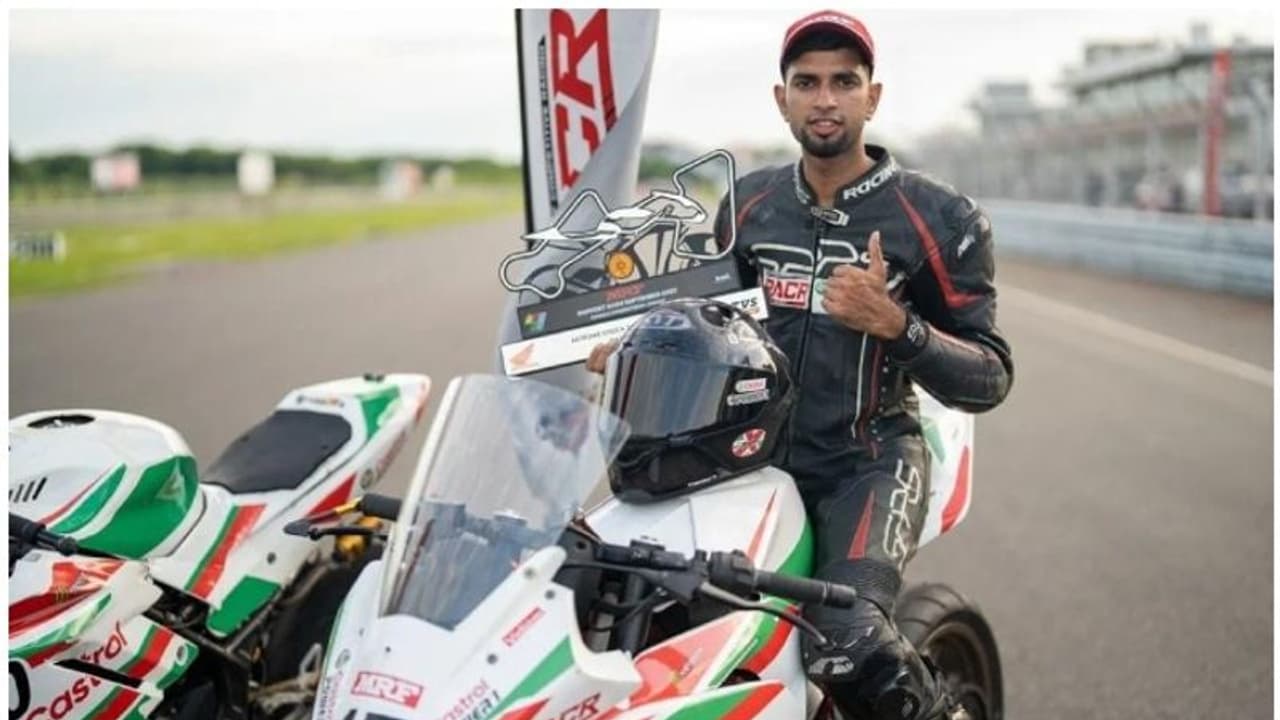 മുൻ കാമുകിയുടെ സ്വകാര്യ ചിത്രങ്ങൾ സാമൂഹിക മാധ്യമങ്ങളിൽ പങ്കുവെച്ചു; മലയാളി ബൈക്ക് റേസർ അറസ്റ്റിൽ