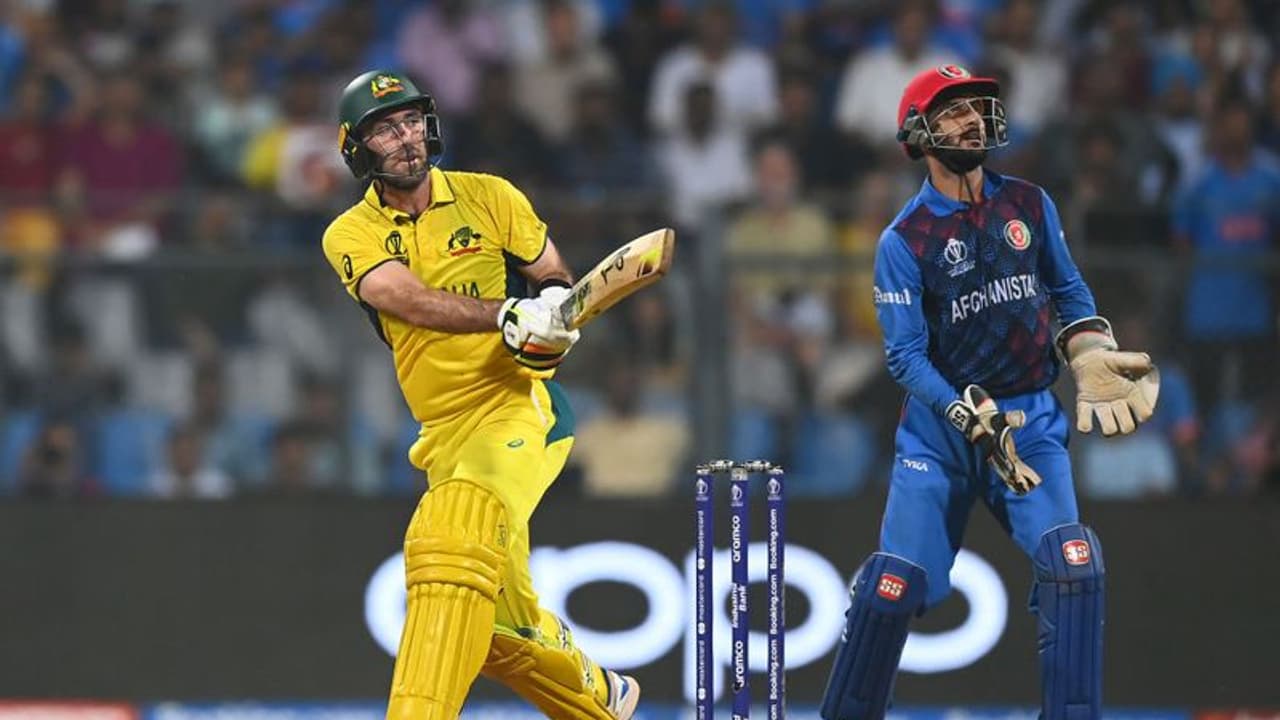 മാക്സ്വെല്ലിനെതിരെ അഫ്ഗാന് ബൗളര്മാര്ക്ക് പറ്റിയ ആനമണ്ടത്തരം ചൂണ്ടിക്കാട്ടി പാക് ഇതിഹാസം മാക്സ്വെല്ലിനെതിരെ അഫ്ഗാന് ബൗളര്മാര്ക്ക് പറ്റിയ ആനമണ്ടത്തരം ചൂണ്ടിക്കാട്ടി പാക് ഇതിഹാസം