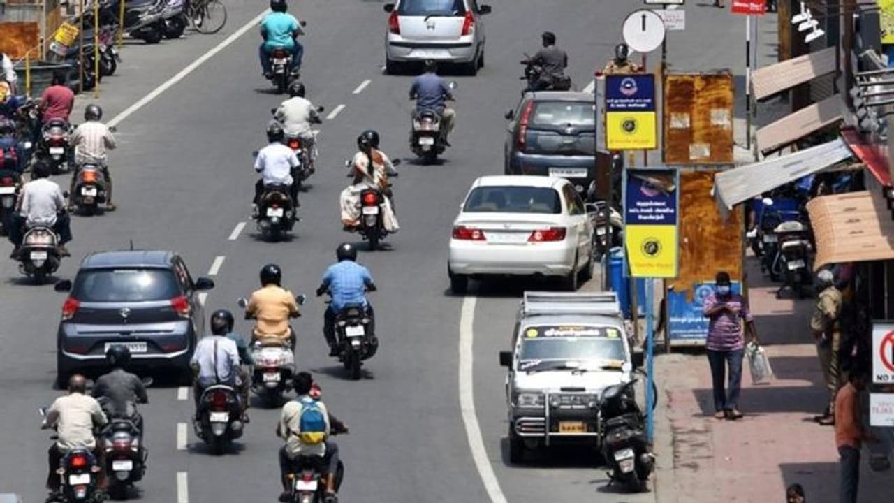 టీఎస్ స్థానంలో టీజీ: వాహనాల నెంబర్ ప్లేట్లు మార్చుకోవాలా?