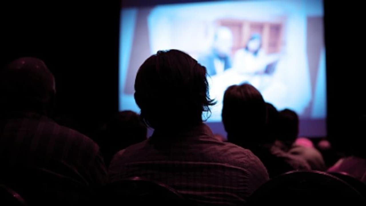 അന്ന് ടൂത്ത് ബ്രഷ് കച്ചവടം; ഇന്നത്തെ ആസ്തി 12,800 കോടി! ബോളിവുഡിലെ ഏറ്റവും ധനികനായ ചലച്ചിത്ര നിര്മ്മാതാവ് അന്ന് ടൂത്ത് ബ്രഷ് കച്ചവടം; ഇന്നത്തെ ആസ്തി 12,800 കോടി! ബോളിവുഡിലെ ഏറ്റവും ധനികനായ ചലച്ചിത്ര നിര്മ്മാതാവ്