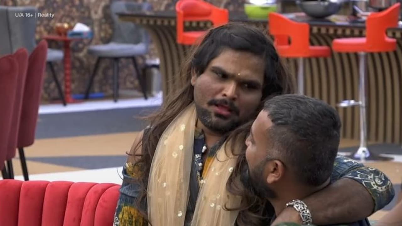 ತುಕಾಲಿ ಸಂತೋಷ್‌ ಜತೆ ಡೇಟಿಂಗ್ ಬಯಸಿದ ಕಾರ್ತಿಕ್ ಮಹೇಶ್, ಪಪ್ಪಿ ತೆಗೆದುಕೊಳ್ಳಲು ಭಾರೀ ಪೈಪೋಟಿ!