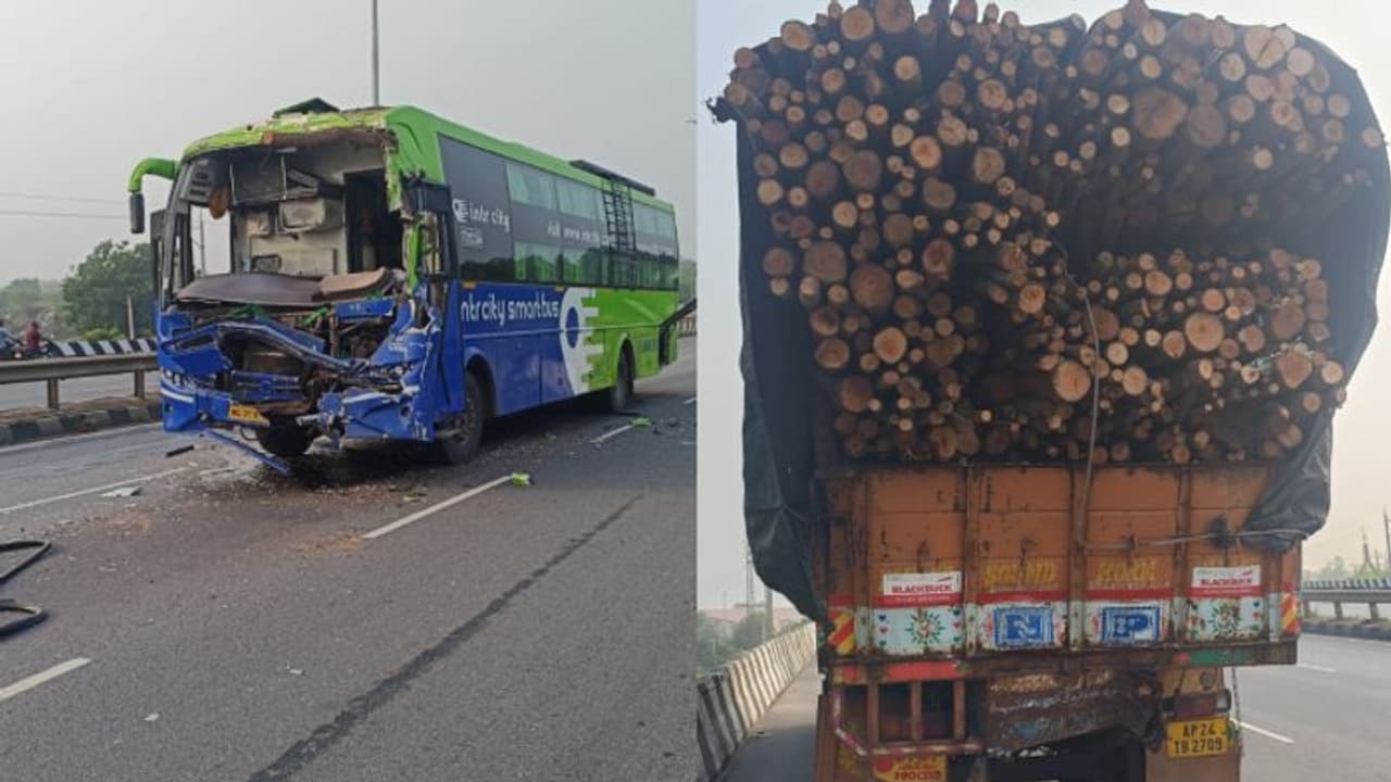 పల్నాడులో ట్రావెల్స్ బస్సు, కలప లారీ ఢీ... ఎంత ఘోరమో చూడండి... పల్నాడులో ట్రావెల్స్ బస్సు, కలప లారీ ఢీ... ఎంత ఘోరమో చూడండి...