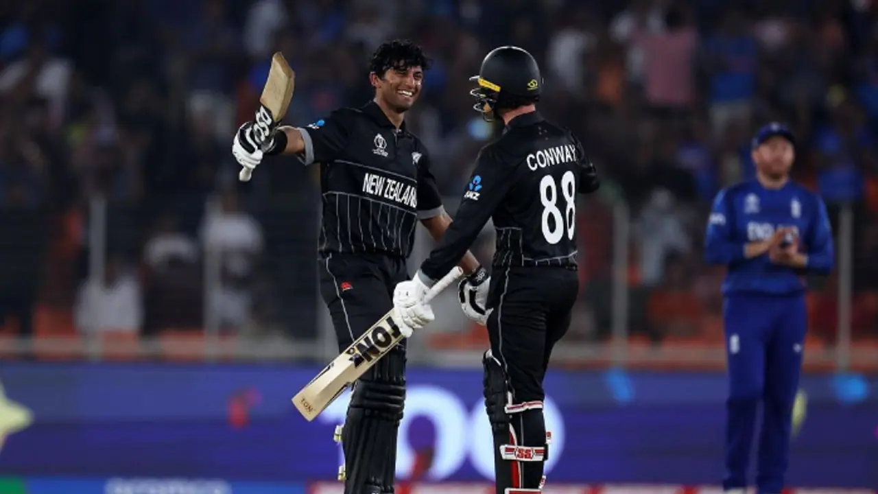 ICC World cup 2023: శ్రీలంకపై న్యూజిలాండ్ ఘన విజయం.. సెమీస్ బెర్త్ దాదాపు కన్ఫార్మ్... ICC World cup 2023: శ్రీలంకపై న్యూజిలాండ్ ఘన విజయం.. సెమీస్ బెర్త్ దాదాపు కన్ఫార్మ్...