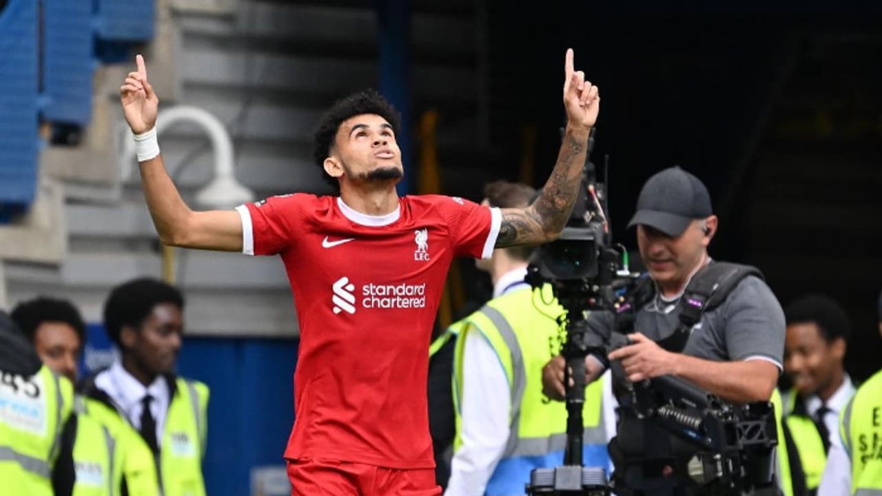 ലൂയിസ് ഡയസിന് ആശ്വാസം, ദിവസങ്ങളുടെ ആശങ്കയ്ക്ക് അറുതി, ഗറില്ലാ പോരാളികളുടെ പിടിയിൽ നിന്ന് മോചിതനായി പിതാവ് ലൂയിസ് ഡയസിന് ആശ്വാസം, ദിവസങ്ങളുടെ ആശങ്കയ്ക്ക് അറുതി, ഗറില്ലാ പോരാളികളുടെ പിടിയിൽ നിന്ന് മോചിതനായി പിതാവ്