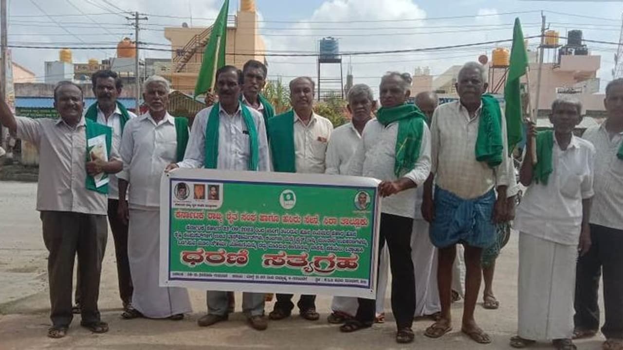 ಉಚಿತ ಪಂಪ್ ಸೆಟ್ ಯೋಜನೆ : ಮತ್ತೆ ಮುಂದುವರೆಸಲು ಡಿಮ್ಯಾಂಡ್ ಉಚಿತ ಪಂಪ್ ಸೆಟ್ ಯೋಜನೆ : ಮತ್ತೆ ಮುಂದುವರೆಸಲು ಡಿಮ್ಯಾಂಡ್