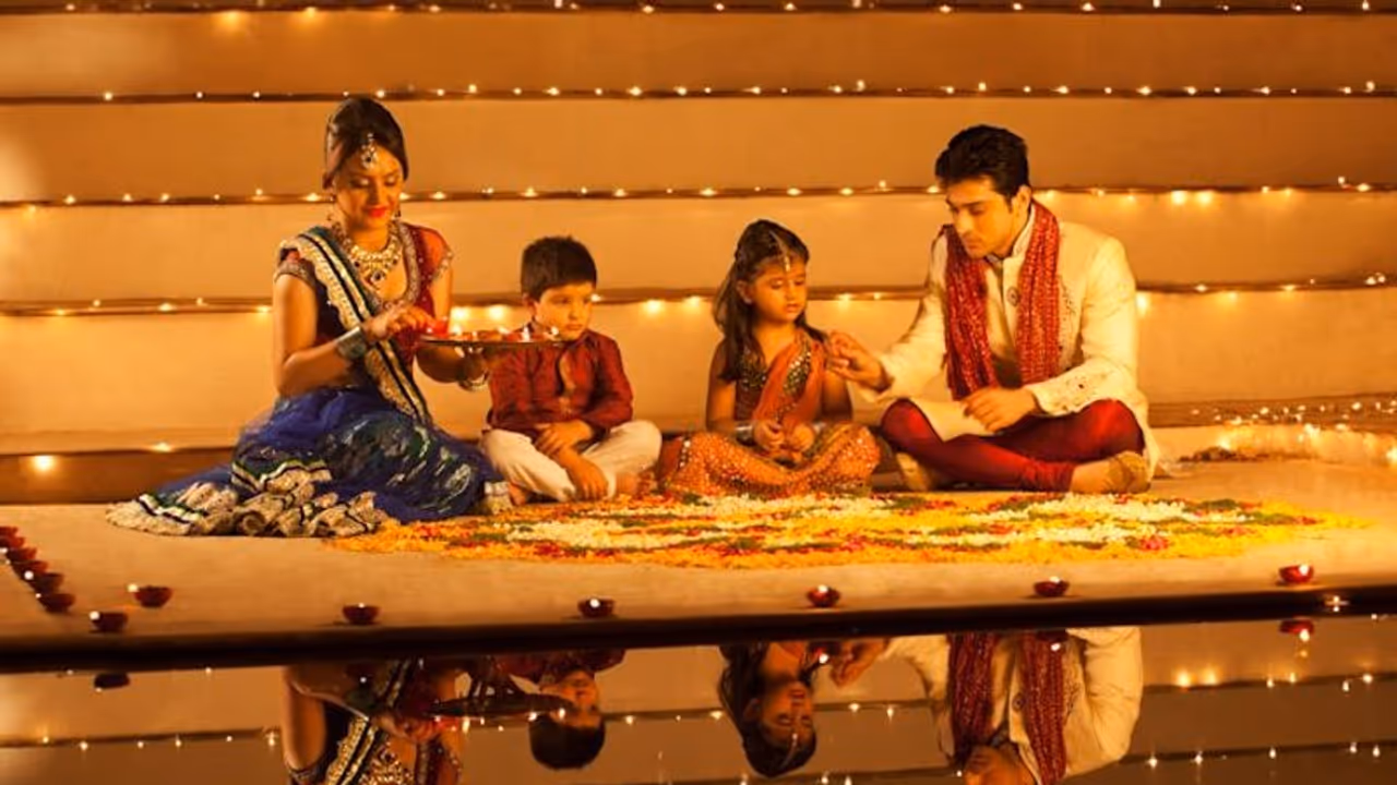 Happy Chhoti Diwali 2023 wishes: Messages, Images, WhatsApp/Facebook quotes and status for Naraka Chaturdashi