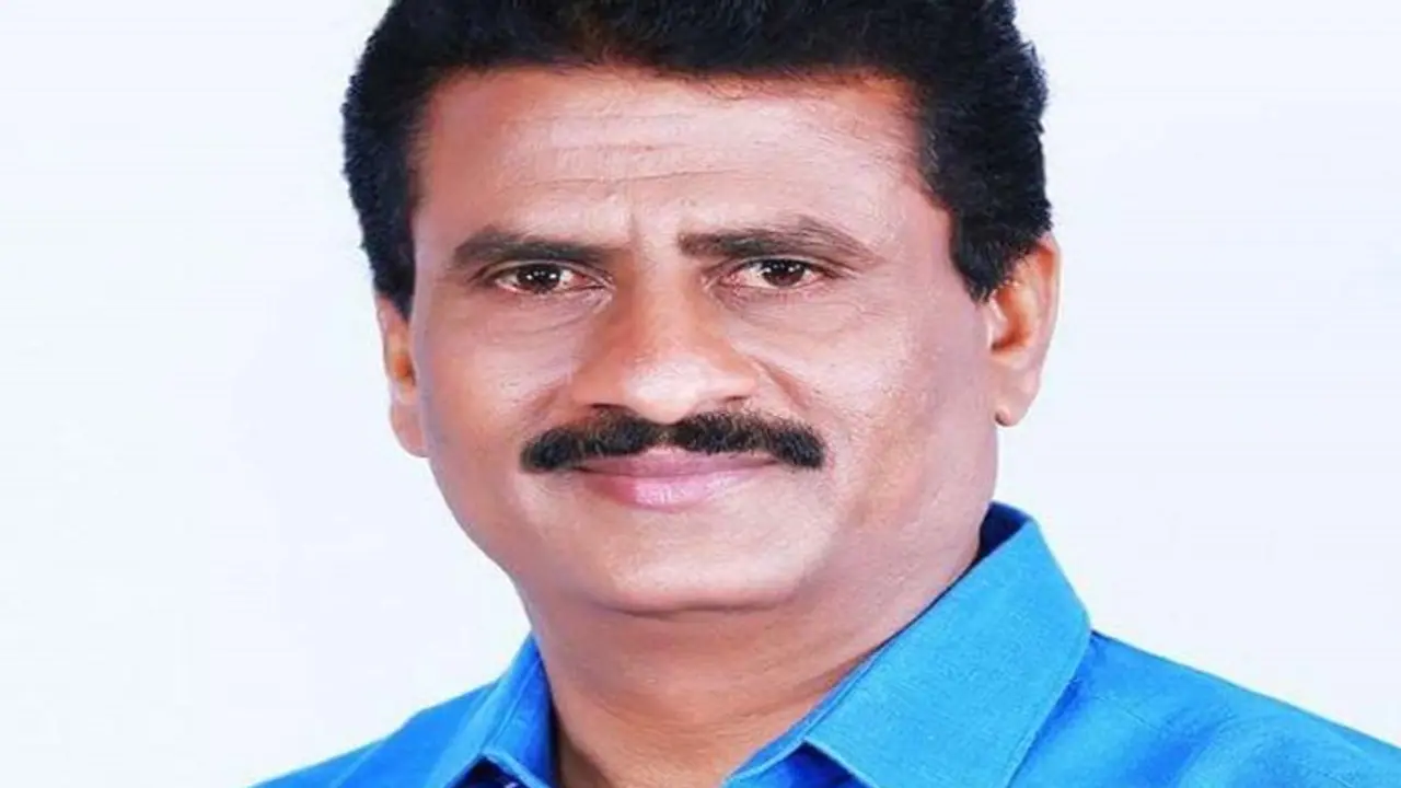 ಅಧಿಕಾರಕ್ಕೆ ಬಂದು 6 ತಿಂಗಳಾದ್ರು ಸಿದ್ದು ಸರ್ಕಾರ ಇನ್ನು ಟೇಕಾಫ್ ಆಗಿಲ್ಲ: ಕೆ.ಸುರೇಶ್ಗೌಡ ಅಧಿಕಾರಕ್ಕೆ ಬಂದು 6 ತಿಂಗಳಾದ್ರು ಸಿದ್ದು ಸರ್ಕಾರ ಇನ್ನು ಟೇಕಾಫ್ ಆಗಿಲ್ಲ: ಕೆ.ಸುರೇಶ್ಗೌಡ