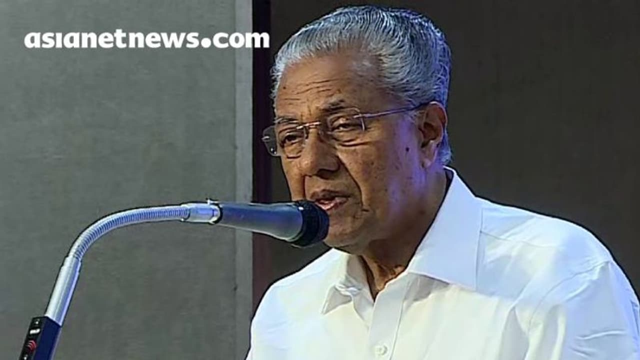 യൂത്ത് കോണ്‍ഗ്രസ് വ്യാജരേഖ വിവാദം: രാജ്യത്തിന്‍റെ സ്വകാര്യത അപകടപ്പെടുത്താന്‍ നീക്കമെന്ന് മുഖ്യമന്ത്രി