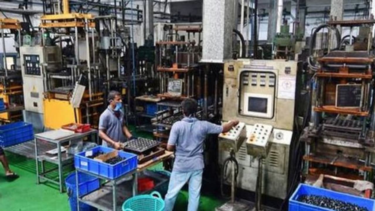 சிறு, குறு நிறுவனங்களுக்கான பீக் அவர்ஸ் மின்கட்டணம் குறைப்பு..!