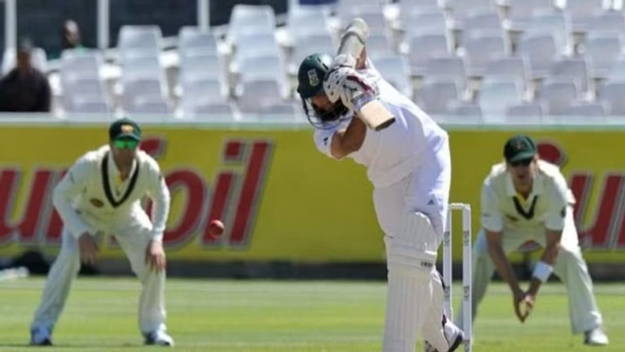 வரலாற்றில் மறக்க முடியாத நிகழ்வு – ஸ்கோர்போர்டில் காட்டப்பட்ட 11.11.11, 11.11. 111 ரன்கள் தேவை! வரலாற்றில் மறக்க முடியாத நிகழ்வு – ஸ்கோர்போர்டில் காட்டப்பட்ட 11.11.11, 11.11. 111 ரன்கள் தேவை!