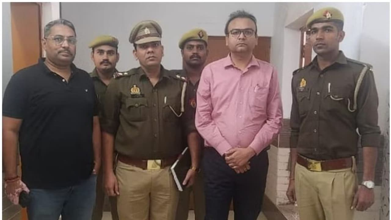 നിലവാരം കുറഞ്ഞ പേസ്മേക്കറുകൾ ഘടിപ്പിച്ചത് 600 രോ​ഗികളിൽ, 200 പേർ മരിച്ചു; 'കില്ലർ' ഡോക്ടർ യുപിയിൽ പിടിയിൽ