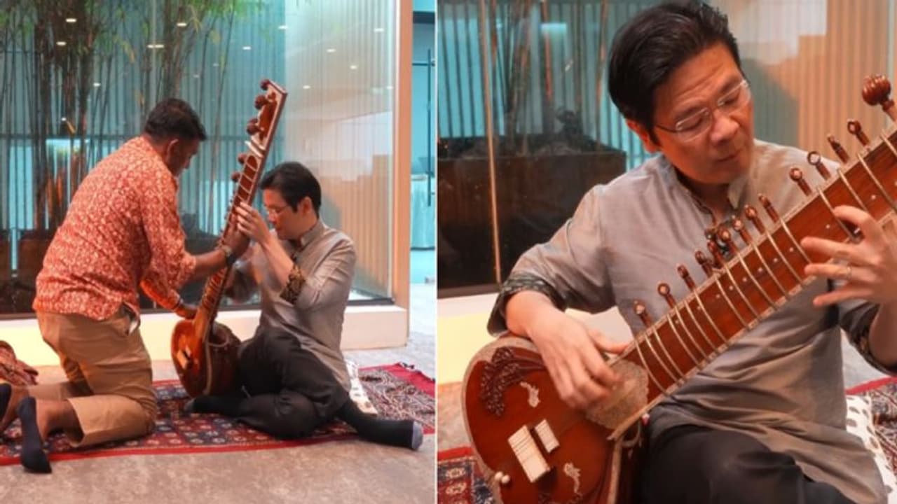 சிங்கப்பூரில் தீபாவளி.. சித்தார் வாசித்துக்கொண்டே வாழ்த்து சொன்ன துணை பிரதமர்.. உதவிய தமிழர் வைரலாகும் Video சிங்கப்பூரில் தீபாவளி.. சித்தார் வாசித்துக்கொண்டே வாழ்த்து சொன்ன துணை பிரதமர்.. உதவிய தமிழர் வைரலாகும் Video