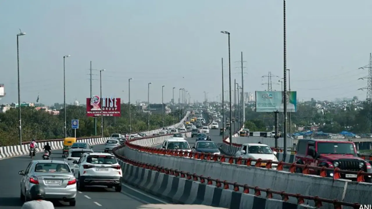 கடந்த 8 ஆண்டுகளில் இல்லாத சிறந்த தீபாவளி.. டெல்லியில் குறையும் காற்று மாசு ஆனாலும் அமலில் இருக்கும் தடைகள்!