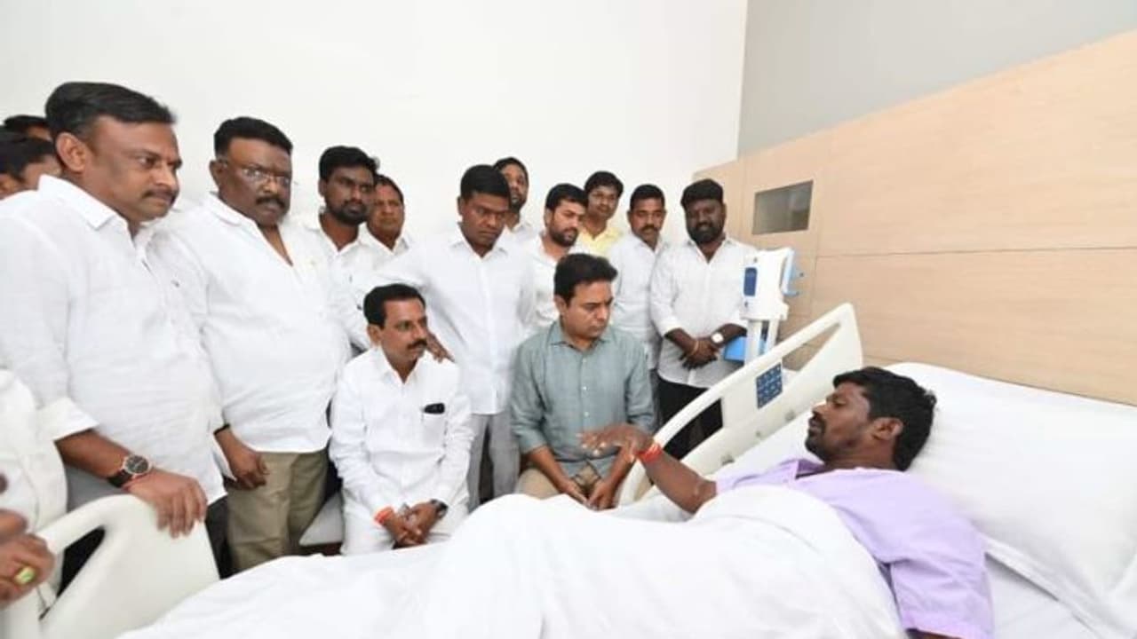 హైదరాబాద్ అపోలోలో గువ్వల బాలరాజు... ఆరోగ్య పరిస్థితిపై భార్య కామెంట్స్ (వీడియో) హైదరాబాద్ అపోలోలో గువ్వల బాలరాజు... ఆరోగ్య పరిస్థితిపై భార్య కామెంట్స్ (వీడియో)