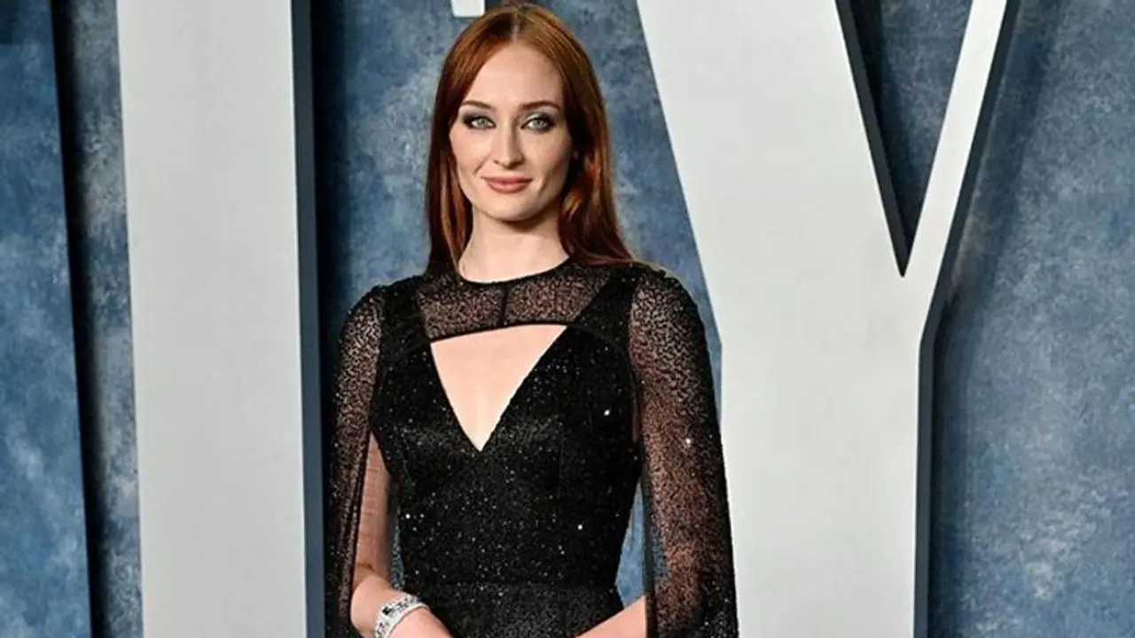 Sophie Turner returns to social media two months after announcing divorce, shares video [Watch]