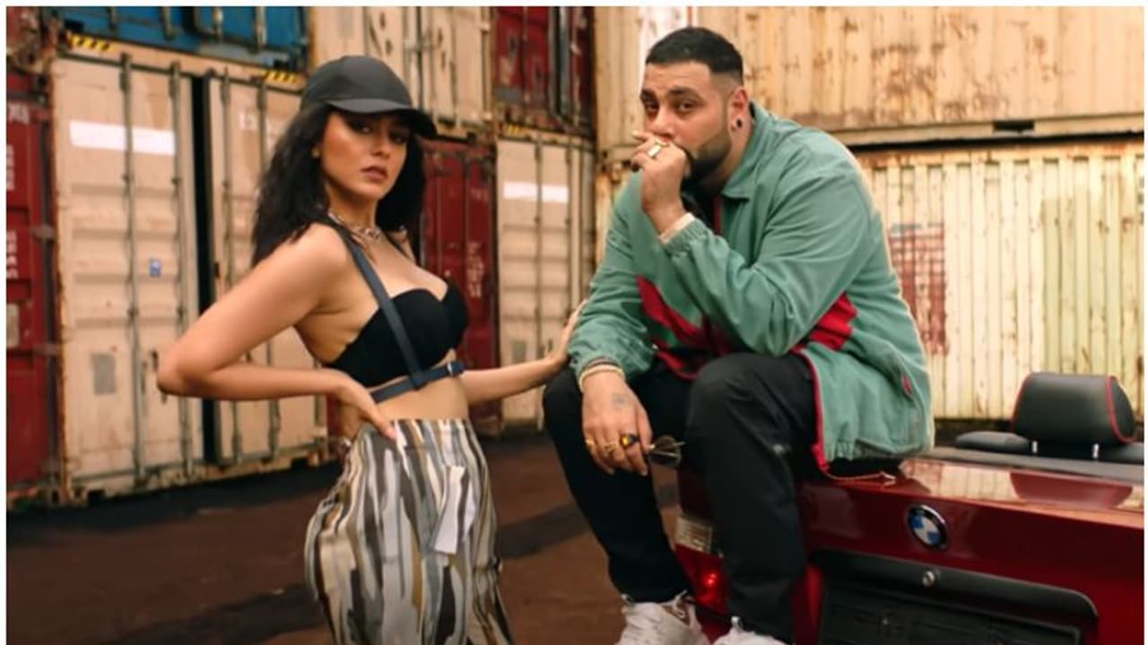 Badshah clarifies his ongoing 'relationship rumours' with Mrunal Thakur; shares a cryptic note