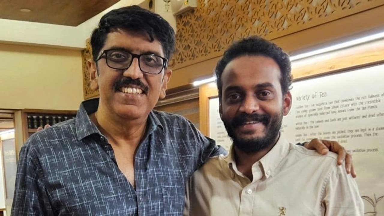 'നായകനെ തീരുമാനിച്ചിട്ടില്ല'; 'ഭീഷ്മപര്വ്വം' തിരക്കഥാകൃത്തിനൊപ്പം ബി ഉണ്ണികൃഷ്ണന് ചിത്രം വരുന്നു 'നായകനെ തീരുമാനിച്ചിട്ടില്ല'; 'ഭീഷ്മപര്വ്വം' തിരക്കഥാകൃത്തിനൊപ്പം ബി ഉണ്ണികൃഷ്ണന് ചിത്രം വരുന്നു