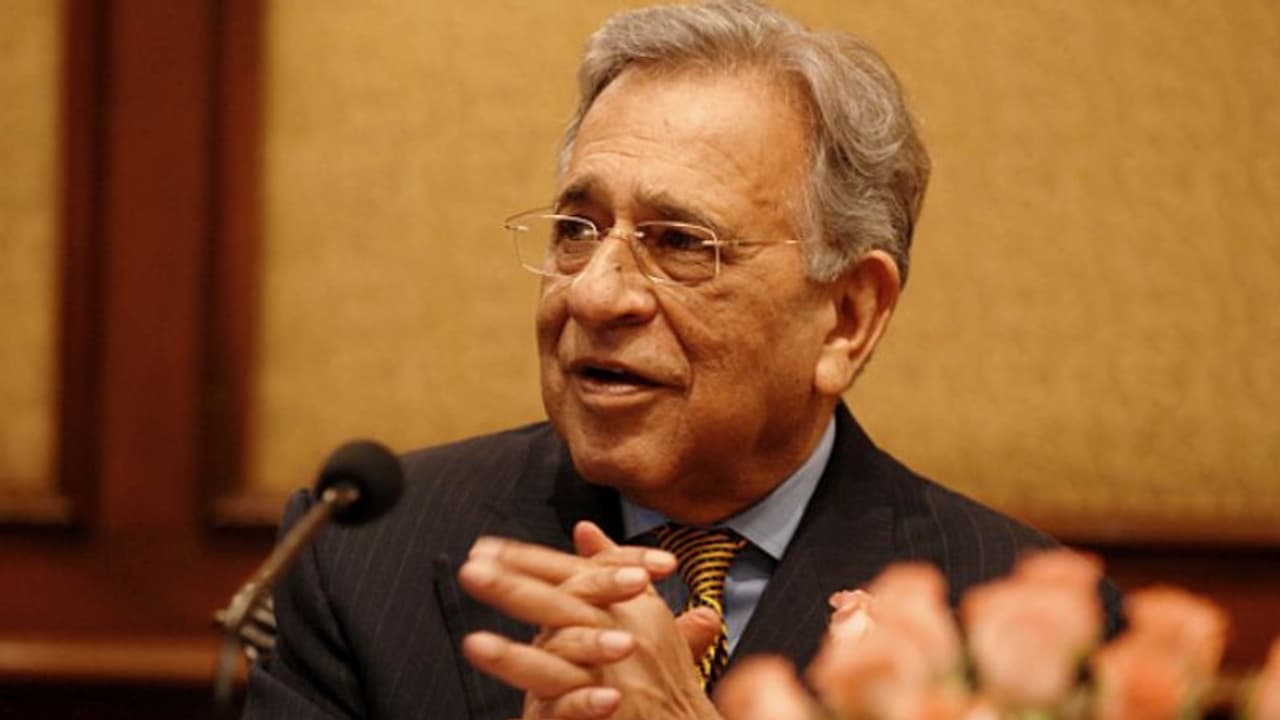 ഇന്ത്യന് ഹോട്ടല് വ്യവസായത്തിന്റെ നട്ടെല്ല്, പിആർഎസ് ഒബ്റോയിക്ക് വിട; ആസ്തി 3,000 കോടിയിലേറെ ഇന്ത്യന് ഹോട്ടല് വ്യവസായത്തിന്റെ നട്ടെല്ല്, പിആർഎസ് ഒബ്റോയിക്ക് വിട; ആസ്തി 3,000 കോടിയിലേറെ