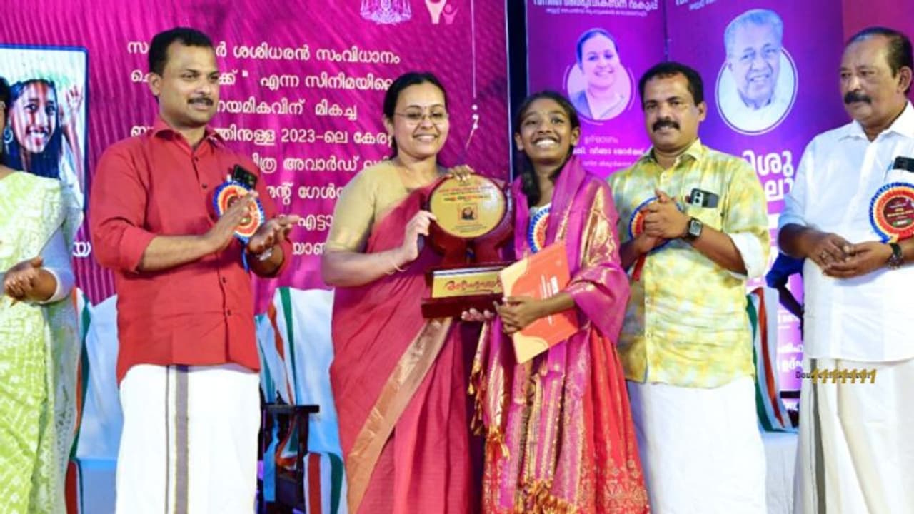 കുഞ്ഞുങ്ങളെ ചേർത്ത് പിടിക്കണം, ബാലസൗഹൃദ കേരളം ലക്ഷ്യം: മന്ത്രി വീണാ ജോര്ജ് കുഞ്ഞുങ്ങളെ ചേർത്ത് പിടിക്കണം, ബാലസൗഹൃദ കേരളം ലക്ഷ്യം: മന്ത്രി വീണാ ജോര്ജ്