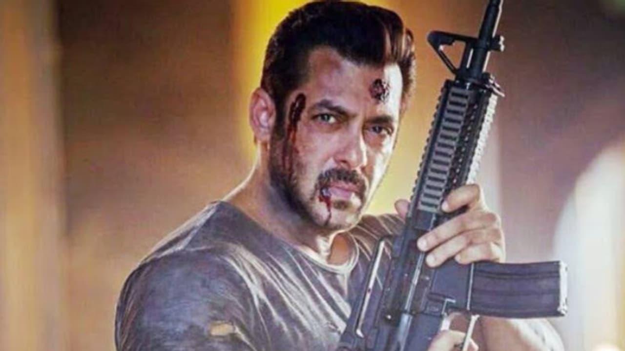 ടൈഗര് 3ക്ക് ഓപ്പണിംഗ് വീക്കെൻഡ് കളക്ഷനില് റെക്കോര്ഡോ? സൂചനകള് പുറത്ത് ടൈഗര് 3ക്ക് ഓപ്പണിംഗ് വീക്കെൻഡ് കളക്ഷനില് റെക്കോര്ഡോ? സൂചനകള് പുറത്ത്