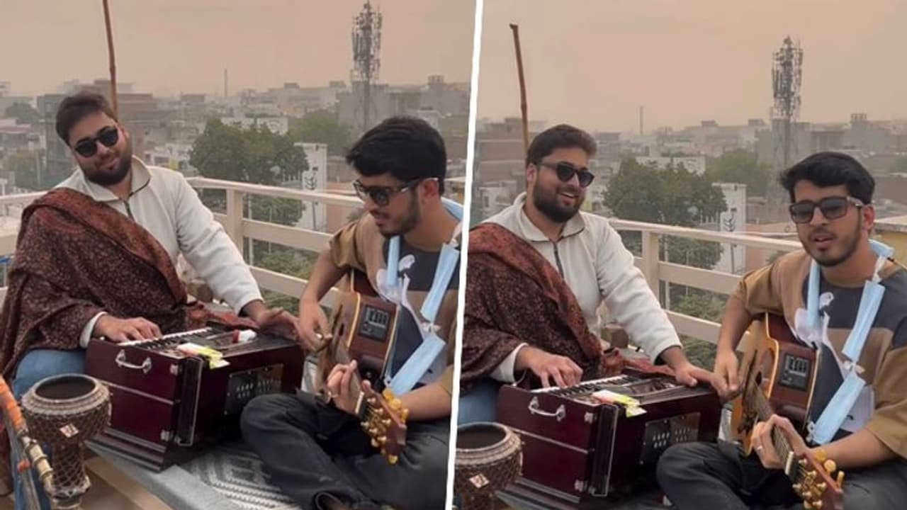 'Khansi bani qawwali hai': Youth compose viral qawwali on Delhi's smog woes 'Khansi bani qawwali hai': Youth compose viral qawwali on Delhi's smog woes