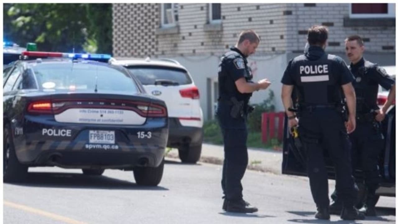 "കൊല്ലാനായി മുസ്ലിംകളെ തേടിപ്പിടിച്ചു" കാനഡയിൽ ഒരു കുടുംബത്തിലെ നാല് പേരെ കാർ കയറ്റിക്കൊന്ന കേസിൽ പ്രോസിക്യൂഷൻ "കൊല്ലാനായി മുസ്ലിംകളെ തേടിപ്പിടിച്ചു" കാനഡയിൽ ഒരു കുടുംബത്തിലെ നാല് പേരെ കാർ കയറ്റിക്കൊന്ന കേസിൽ പ്രോസിക്യൂഷൻ