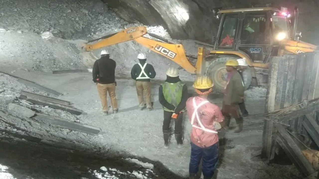 Uttarakhand tunnel tragedy enters day 4: Workers stage protest as rescue efforts persist